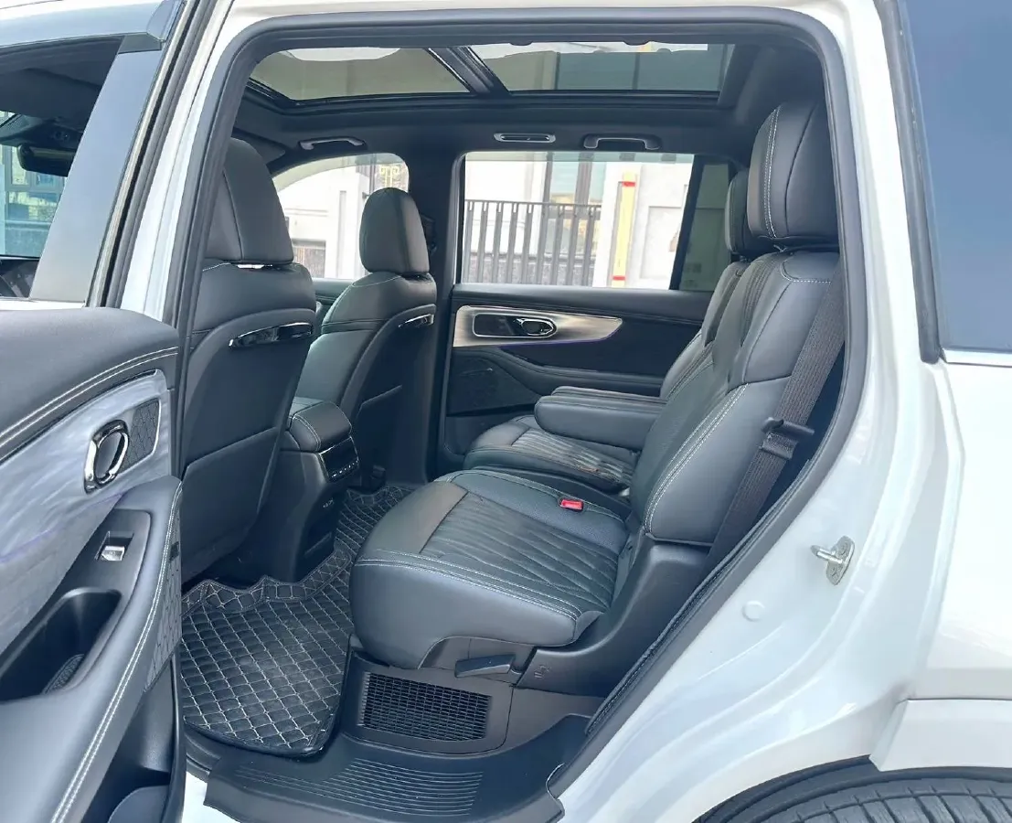 2022 GAC Trumpchi GS8 2.0T 190HP L4 E-CVT Hybrid,autocango,china used car exporter,china ev exporter,chinese used car exporter,chinese used ev exporter