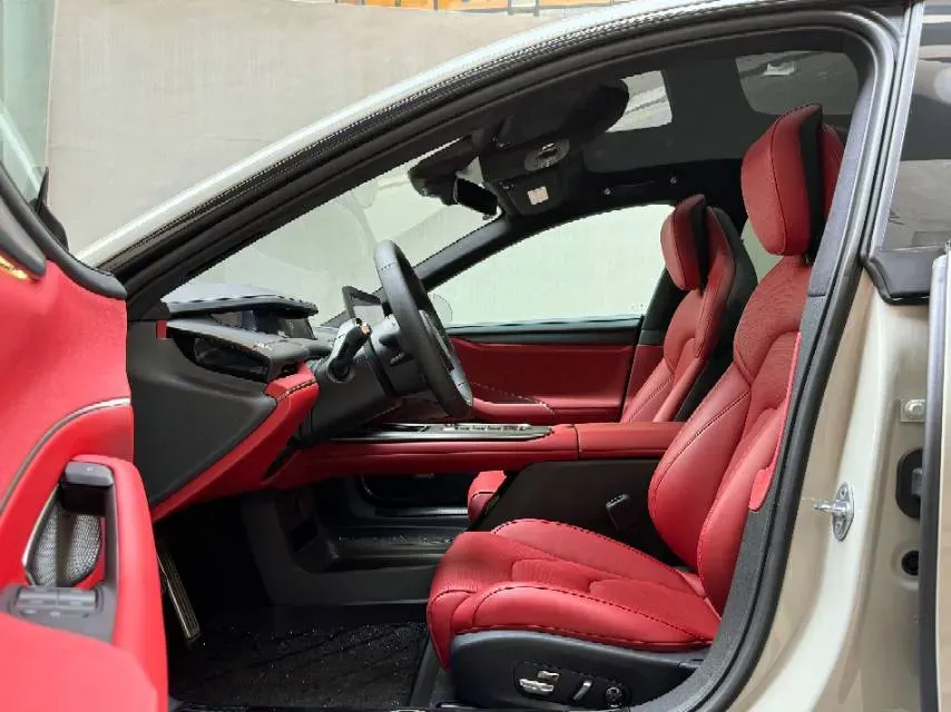 2024 MI SU7 BEV 101KWH,autocango,china used car exporter,china ev exporter,chinese used car exporter,chinese used ev exporter