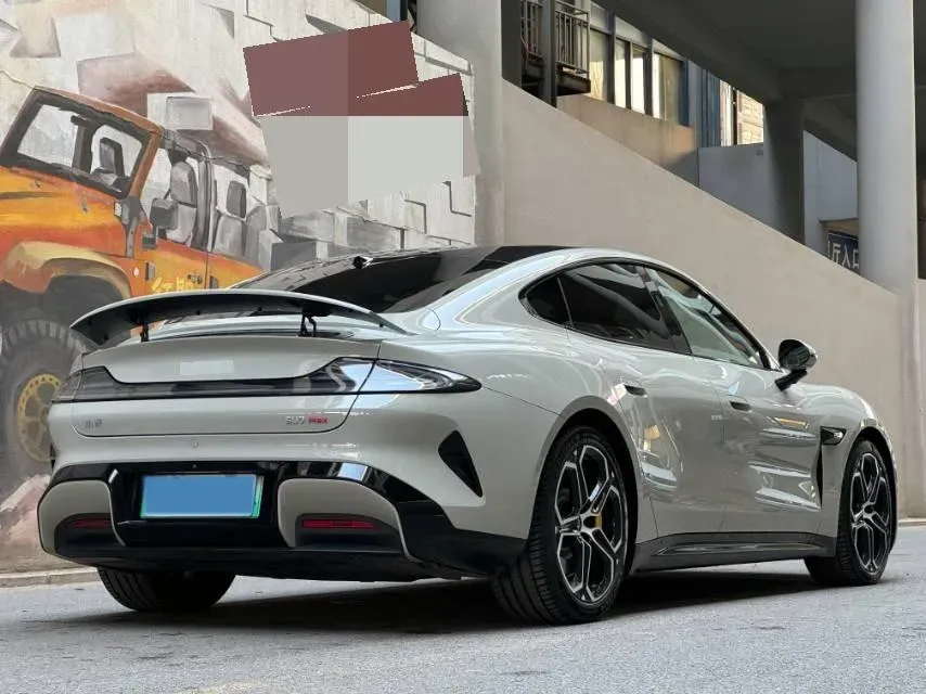 2024 MI SU7 BEV 101KWH,autocango,china used car exporter,china ev exporter,chinese used car exporter,chinese used ev exporter