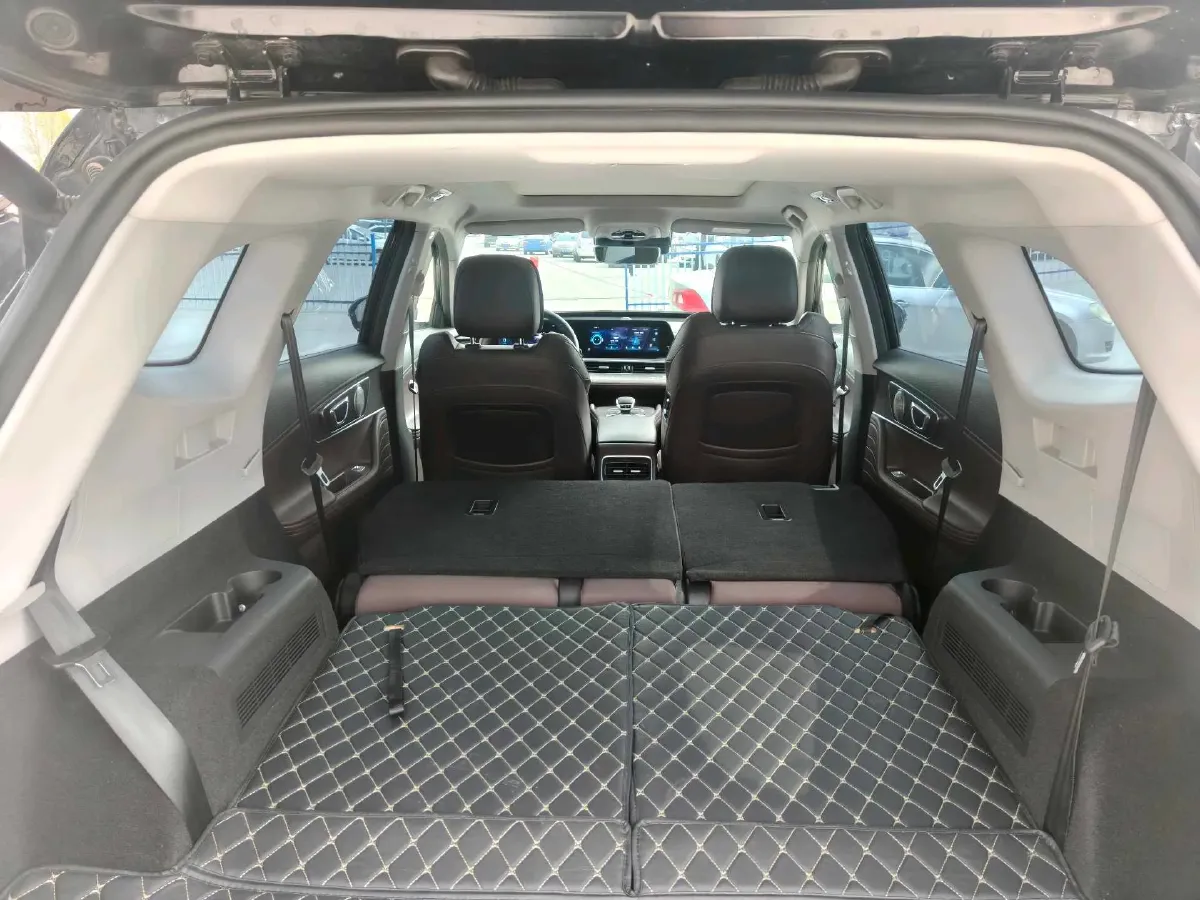 2022 Chery Tiggo 8 PRO 1.6T 197HP L4 7DCT,autocango,china used car exporter,china ev exporter,chinese used car exporter,chinese used ev exporter