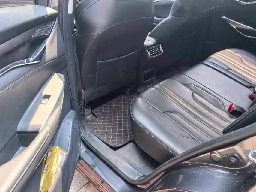 2021 ChangAn CS75 Plus 1.5T 178HP L4 6AT,autocango,china used car exporter,china ev exporter,chinese used car exporter,chinese used ev exporter