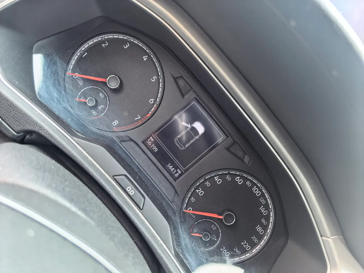 2020 Volkswagen T-Roc 1.4T 150HP L4 7DCT,autocango,china used car exporter,china ev exporter,chinese used car exporter,chinese used ev exporter