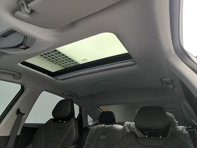 2024 Geely Binray 1.5T 181HP L4 7DCT,autocango,china used car exporter,china ev exporter,chinese used car exporter,chinese used ev exporter