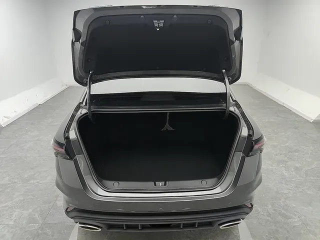 2024 Geely Binray 1.5T 181HP L4 7DCT,autocango,china used car exporter,china ev exporter,chinese used car exporter,chinese used ev exporter