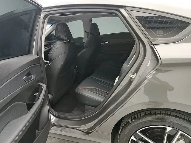 2024 Geely Binray 1.5T 181HP L4 7DCT,autocango,china used car exporter,china ev exporter,chinese used car exporter,chinese used ev exporter