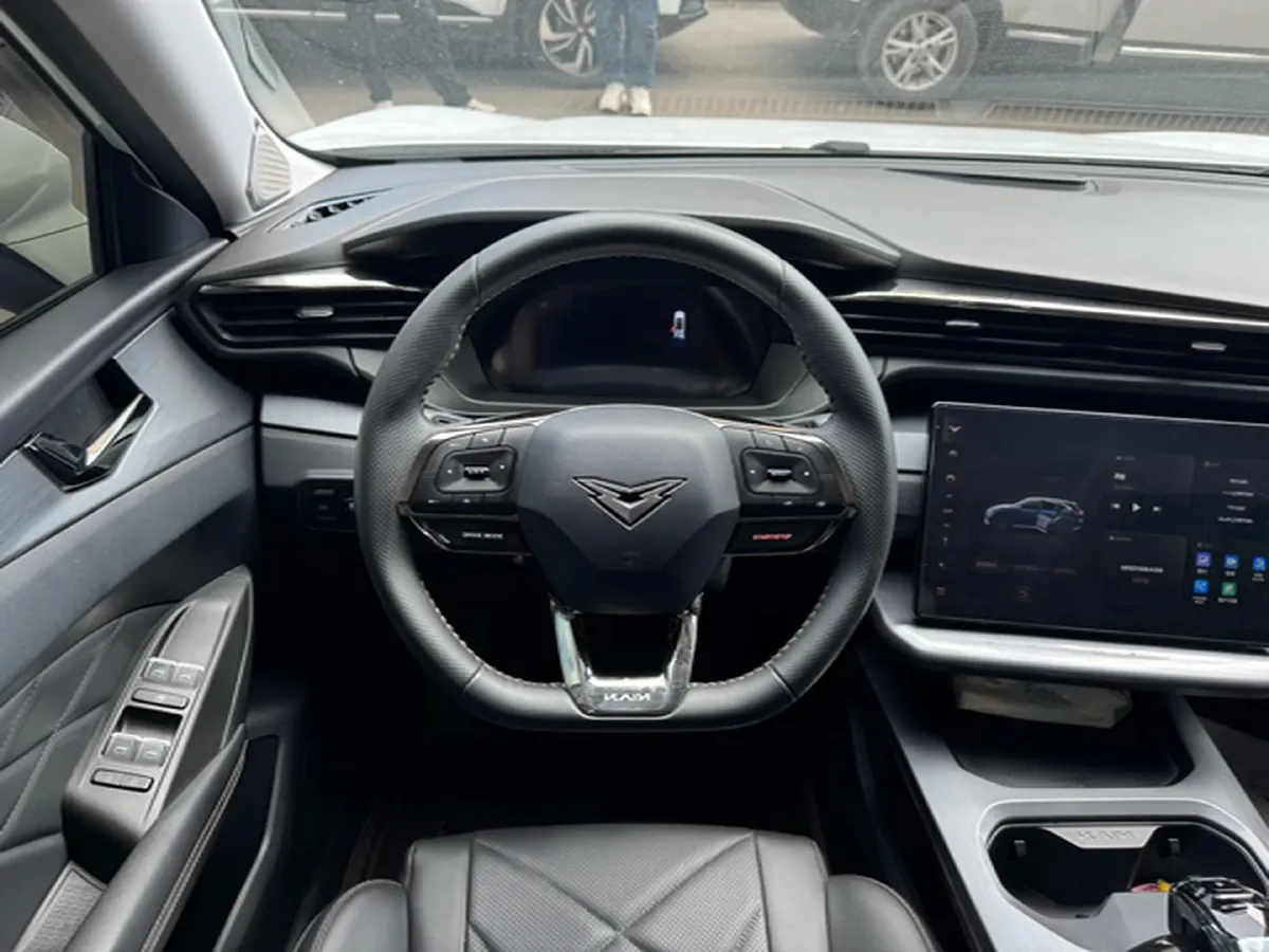 2023 KaiYi KunLun 2.0T 254HP L4 7DCT,autocango,china used car exporter,china ev exporter,chinese used car exporter,chinese used ev exporter