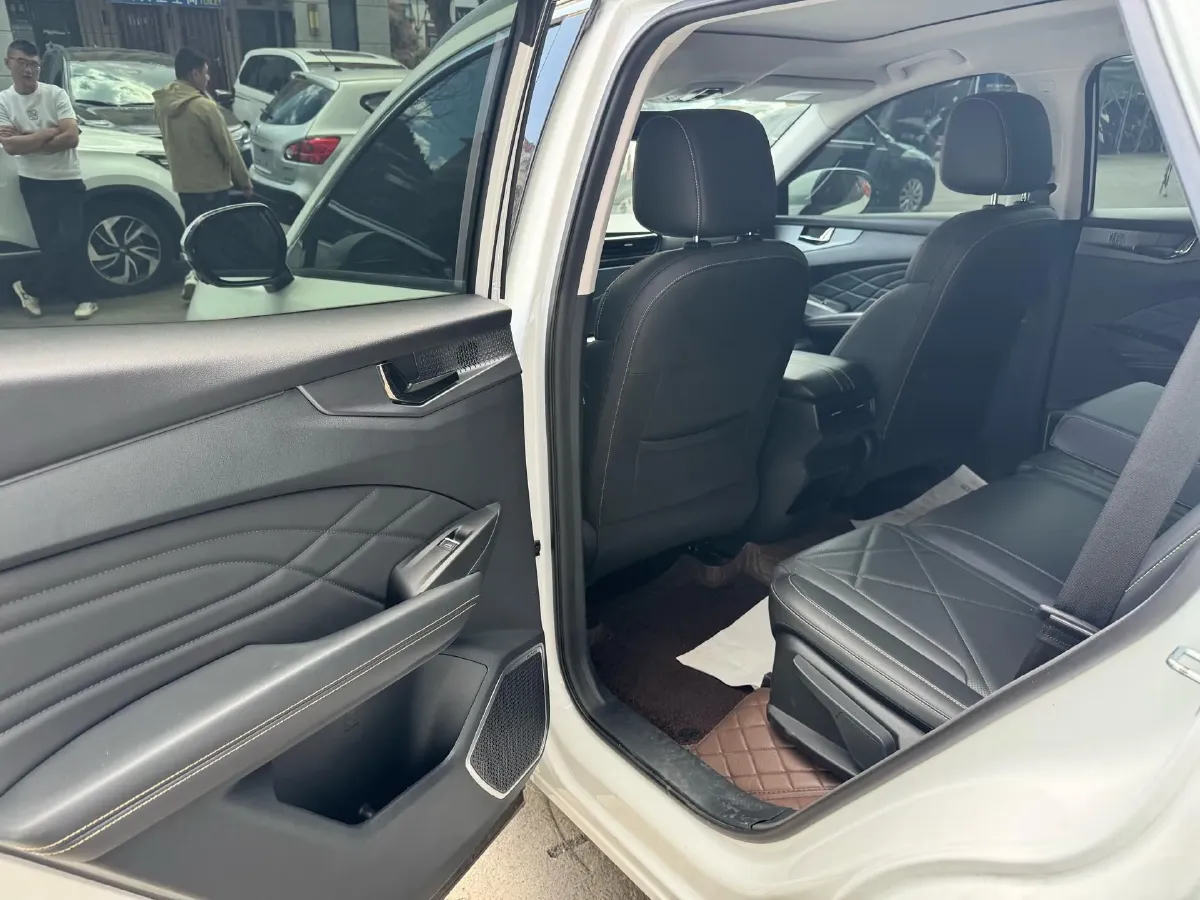 2023 KaiYi KunLun 2.0T 254HP L4 7DCT,autocango,china used car exporter,china ev exporter,chinese used car exporter,chinese used ev exporter