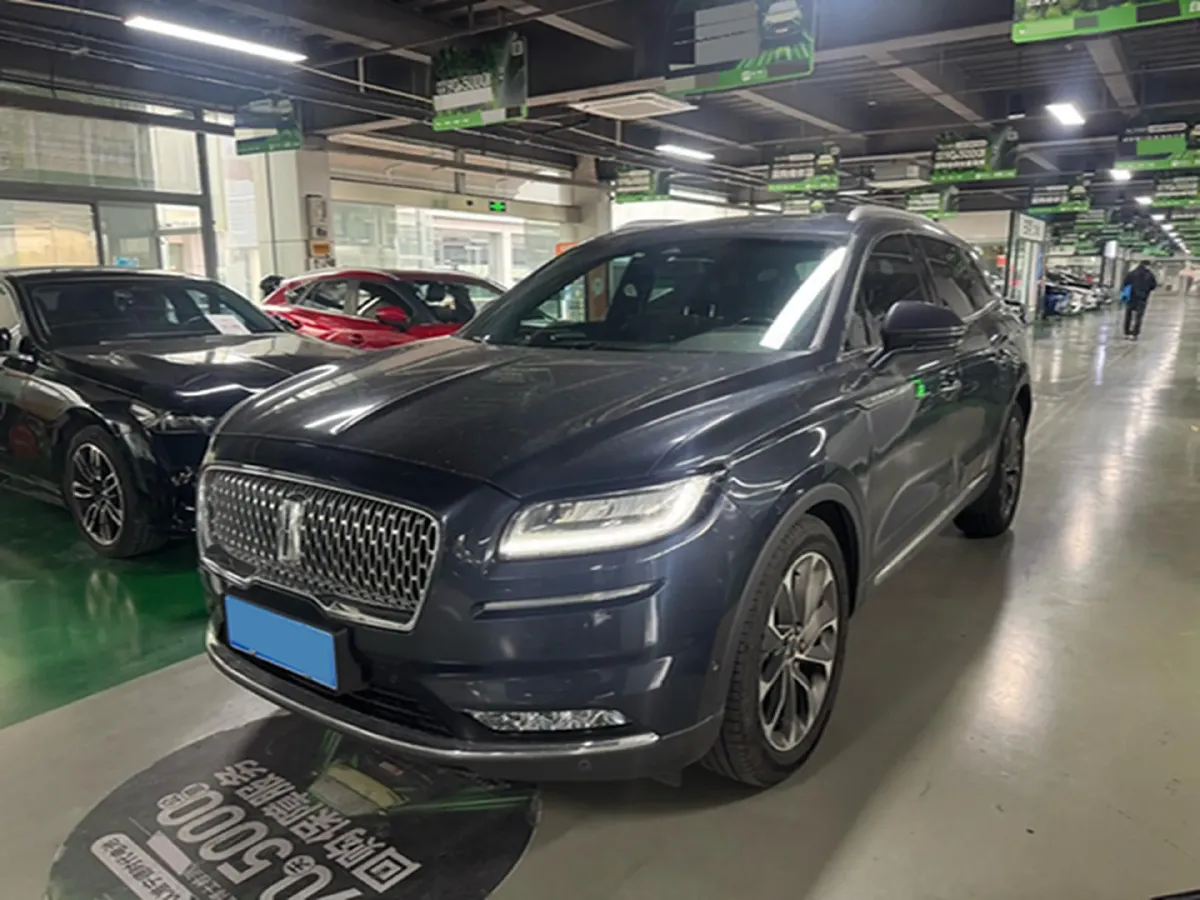 2021 Lincoln Nautilus 2.0T 245HP L4 8AT,autocango,china used car exporter,china ev exporter,chinese used car exporter,chinese used ev exporter
