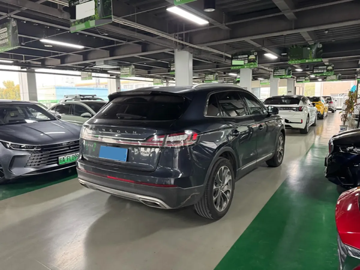 2021 Lincoln Nautilus 2.0T 245HP L4 8AT,autocango,china used car exporter,china ev exporter,chinese used car exporter,chinese used ev exporter