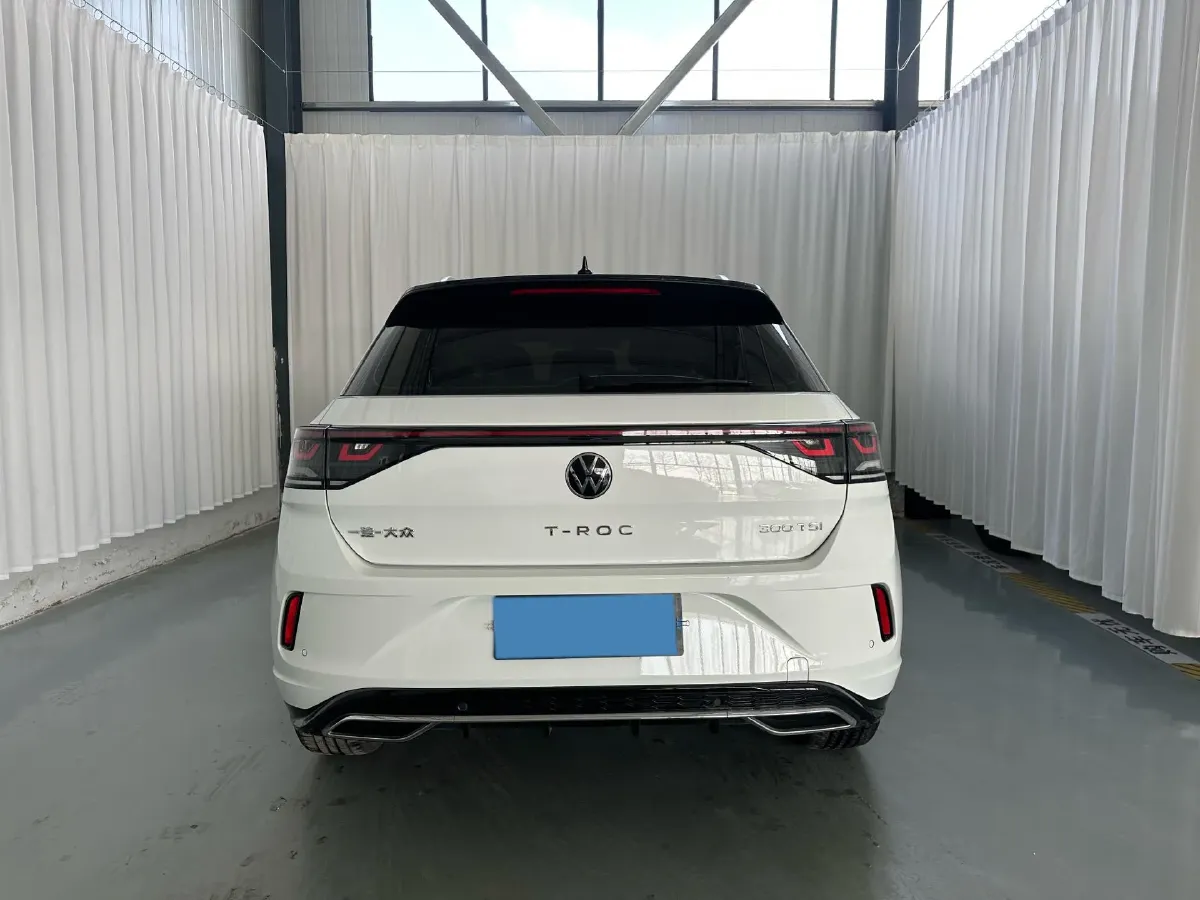 2025 Volkswagen T-Roc 1.5T 160HP L4 7DCT,autocango,china used car exporter,china ev exporter,chinese used car exporter,chinese used ev exporter