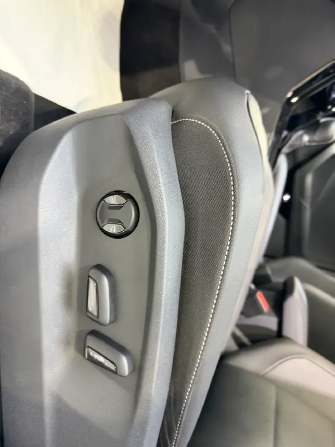 2022 Volkswagen T-Roc 1.4T 150HP L4 7DCT,autocango,china used car exporter,china ev exporter,chinese used car exporter,chinese used ev exporter