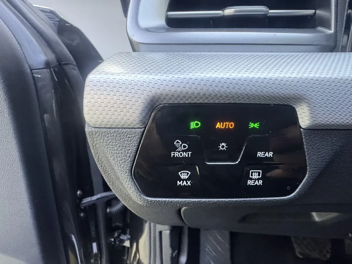 2023 Volkswagen Lamando 1.4T 150HP L4 7DCT,autocango,china used car exporter,china ev exporter,chinese used car exporter,chinese used ev exporter