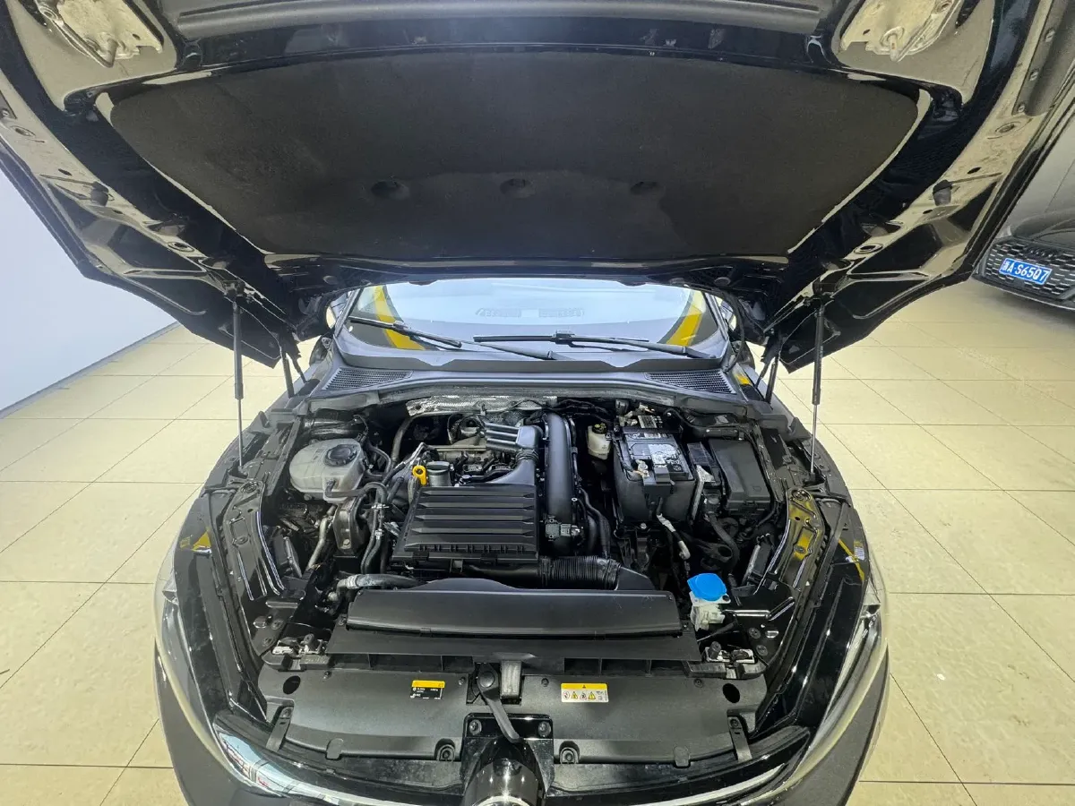 2023 Volkswagen Lamando 1.4T 150HP L4 7DCT,autocango,china used car exporter,china ev exporter,chinese used car exporter,chinese used ev exporter