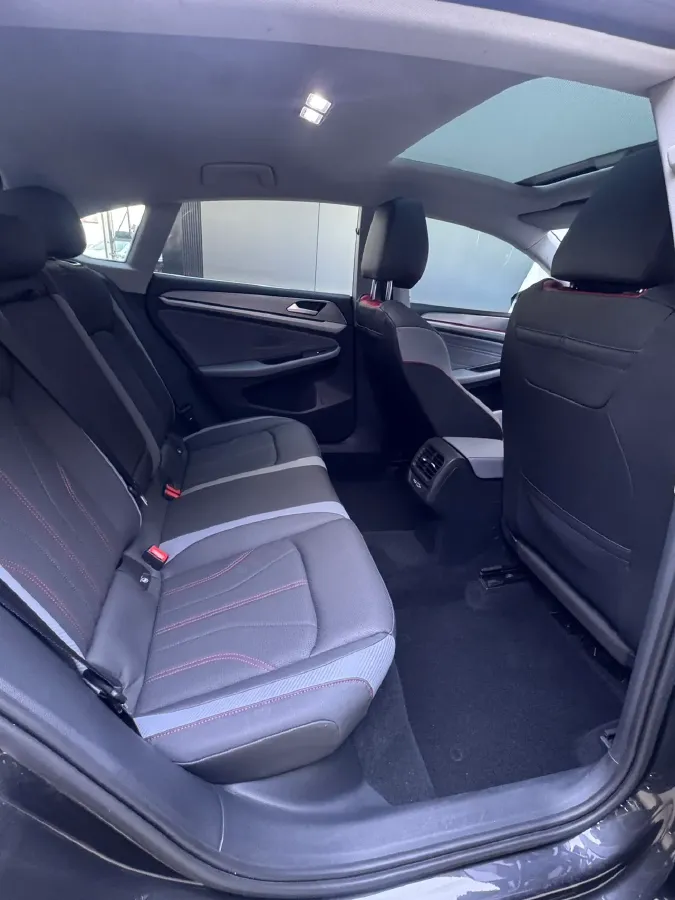 2023 Volkswagen Lamando 1.4T 150HP L4 7DCT,autocango,china used car exporter,china ev exporter,chinese used car exporter,chinese used ev exporter