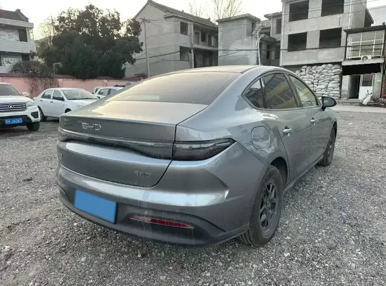 2025 BYD Seal05 DM-i 1.5L 101HP L4 E-CVT PHEV 7.68KWH,autocango,china used car exporter,china ev exporter,chinese used car exporter,chinese used ev exporter