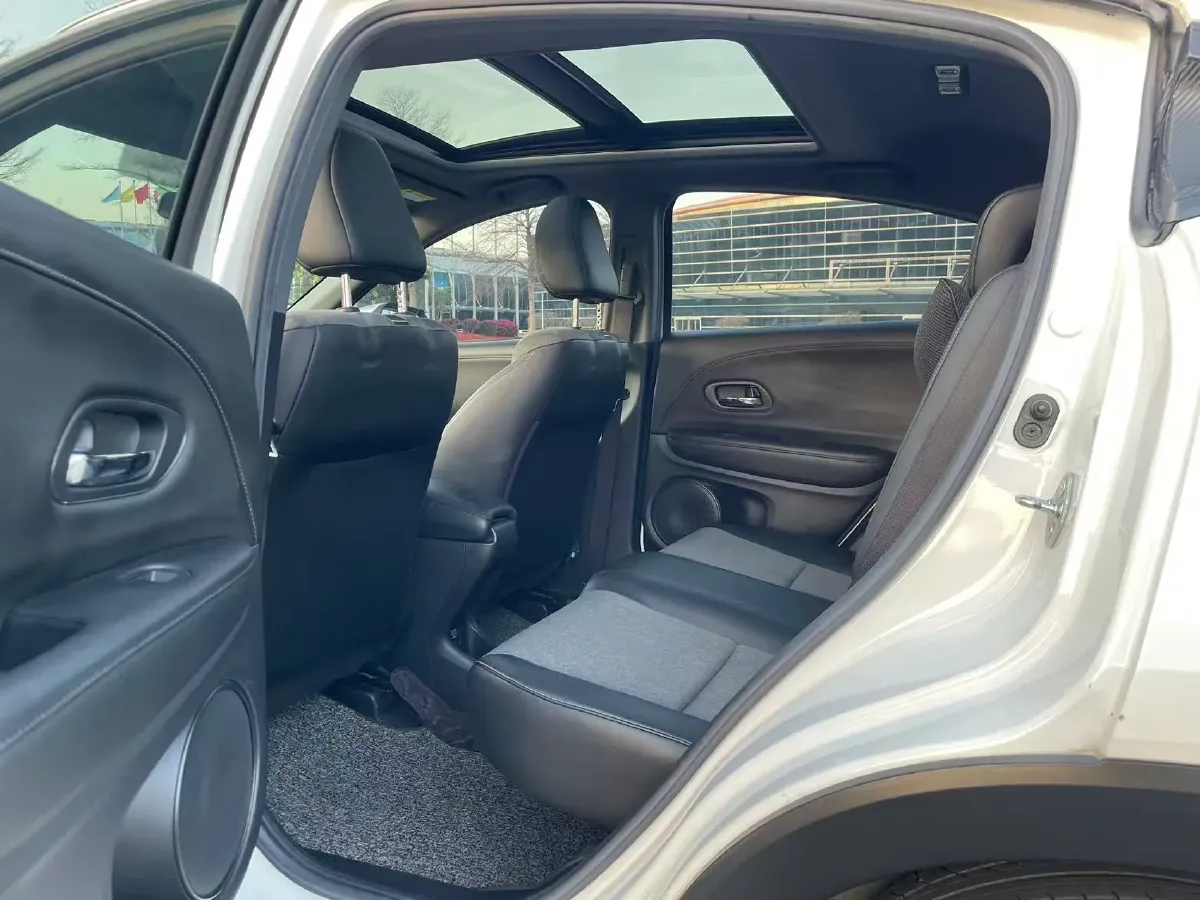 2020 Honda XR-V 1.5T 177HP L4 CVT,autocango,china used car exporter,china ev exporter,chinese used car exporter,chinese used ev exporter