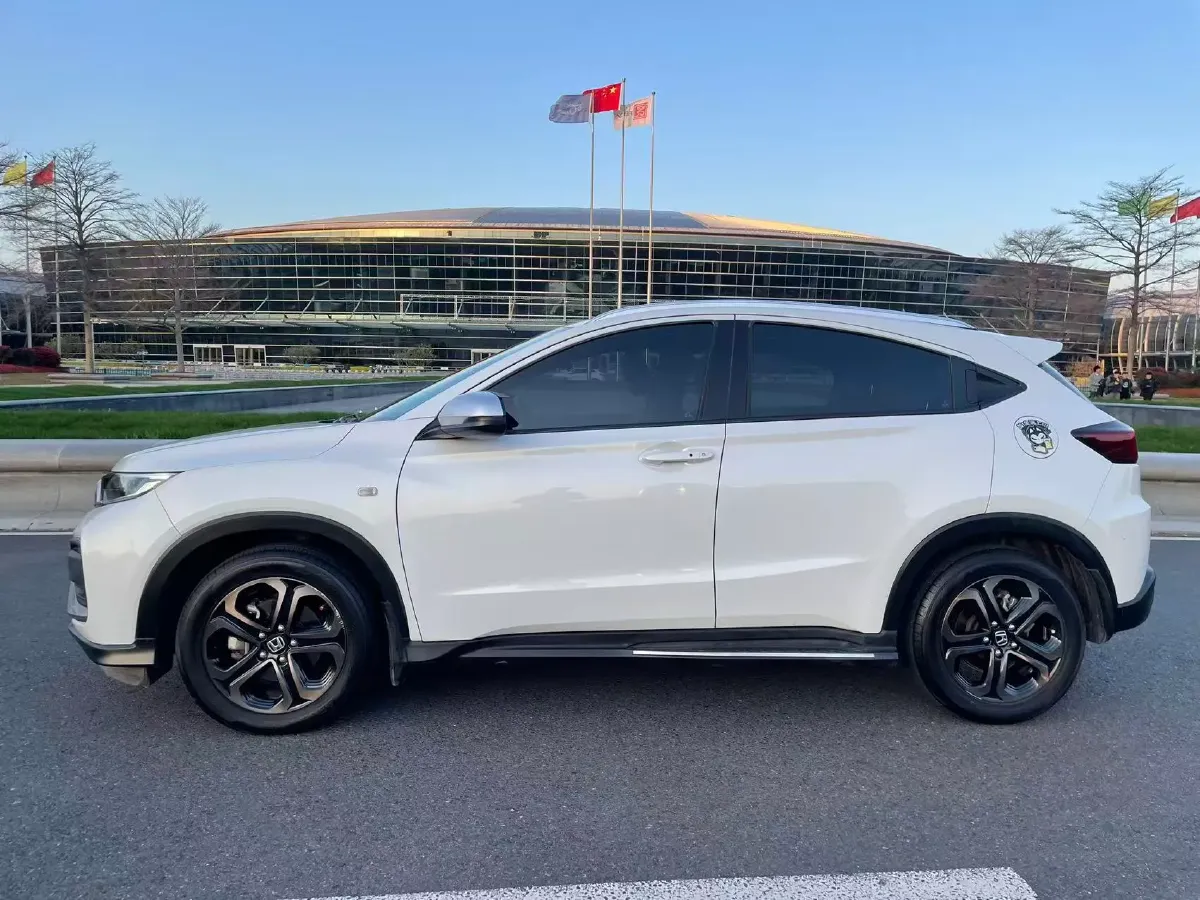 2020 Honda XR-V 1.5T 177HP L4 CVT,autocango,china used car exporter,china ev exporter,chinese used car exporter,chinese used ev exporter
