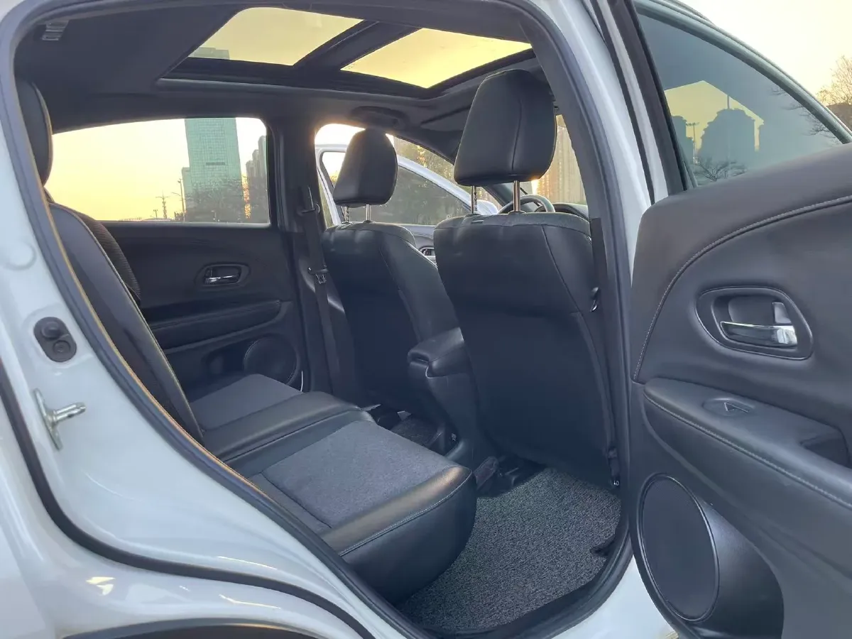 2020 Honda XR-V 1.5T 177HP L4 CVT,autocango,china used car exporter,china ev exporter,chinese used car exporter,chinese used ev exporter