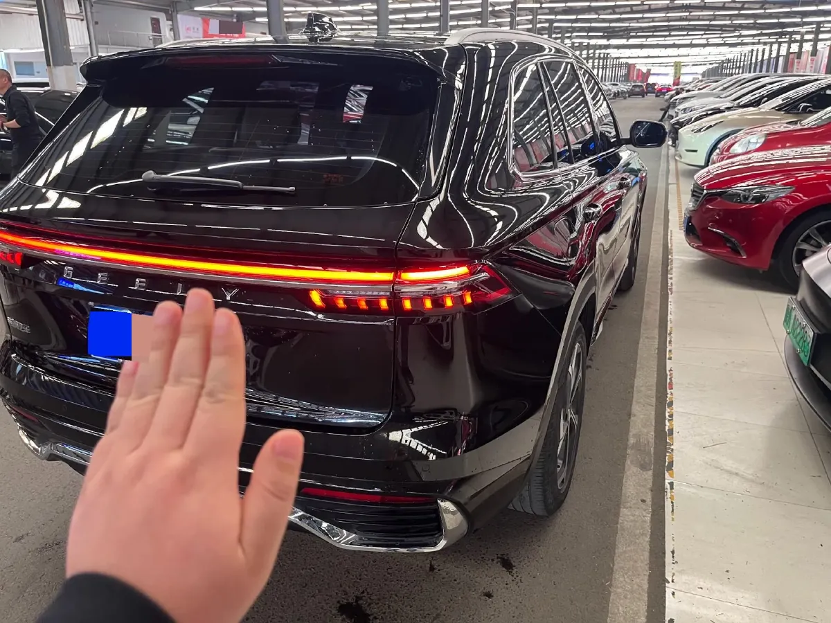 2021 Geely Monjaro 2.0T 218HP L4 7DCT,autocango,china used car exporter,china ev exporter,chinese used car exporter,chinese used ev exporter