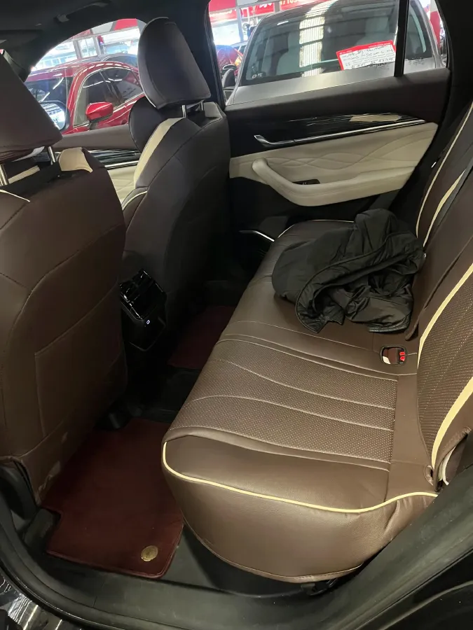 2021 Geely Monjaro 2.0T 218HP L4 7DCT,autocango,china used car exporter,china ev exporter,chinese used car exporter,chinese used ev exporter