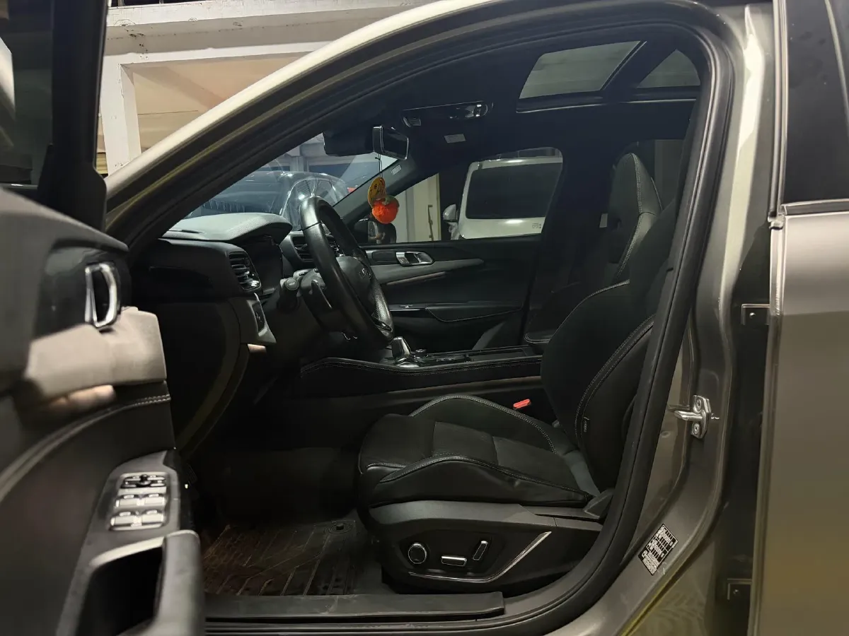 2022 LYNK&CO 03 2.0T 190HP L4 7DCT,autocango,china used car exporter,china ev exporter,chinese used car exporter,chinese used ev exporter