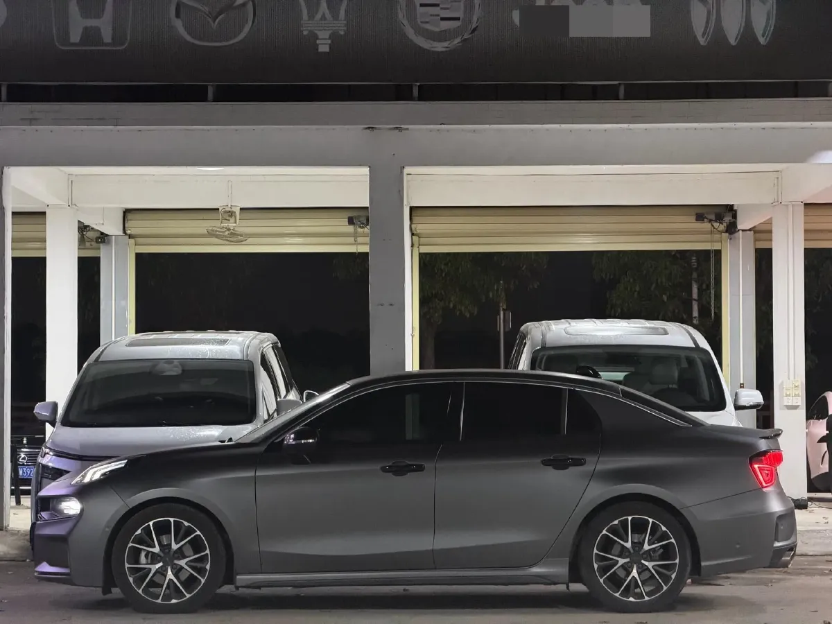 2022 LYNK&CO 03 2.0T 190HP L4 7DCT,autocango,china used car exporter,china ev exporter,chinese used car exporter,chinese used ev exporter