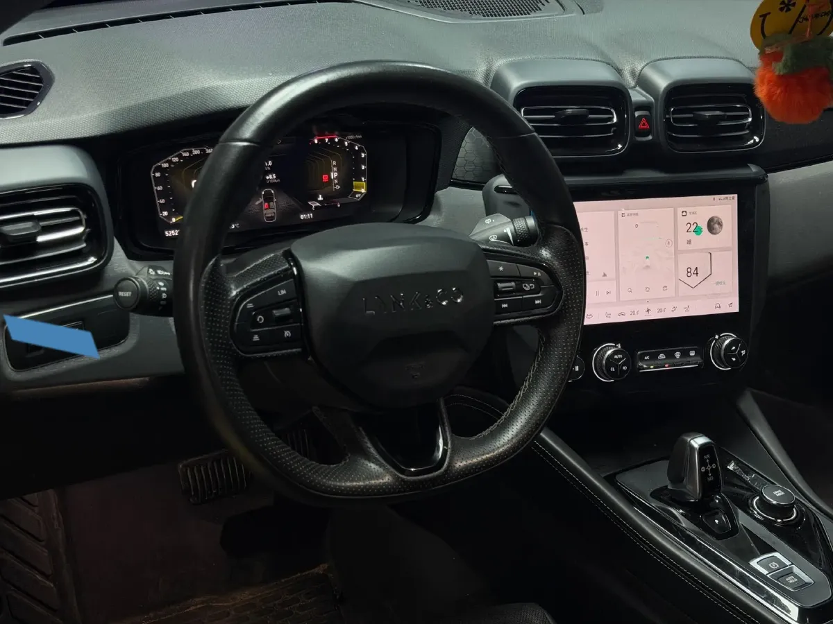 2022 LYNK&CO 03 2.0T 190HP L4 7DCT,autocango,china used car exporter,china ev exporter,chinese used car exporter,chinese used ev exporter