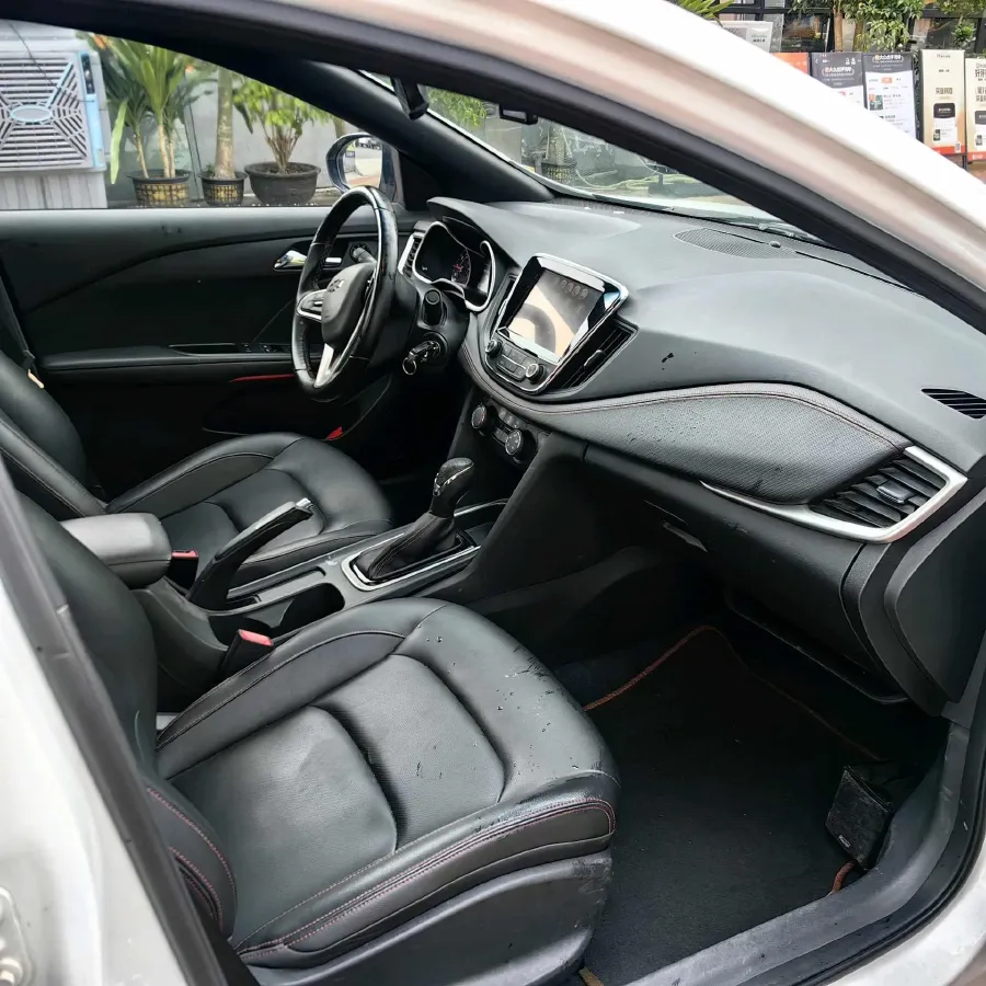 2019 Chevrolet Monza 1.3T 163HP L3 6AT,autocango,china used car exporter,china ev exporter,chinese used car exporter,chinese used ev exporter