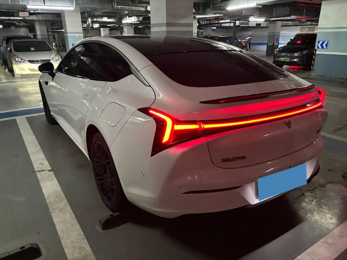 2022 MAXUS D90 Pro 2.0T 218HP L4 8AT,autocango,china used car exporter,china ev exporter,chinese used car exporter,chinese used ev exporter