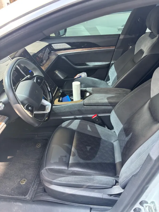 2022 MAXUS D90 Pro 2.0T 218HP L4 8AT,autocango,china used car exporter,china ev exporter,chinese used car exporter,chinese used ev exporter