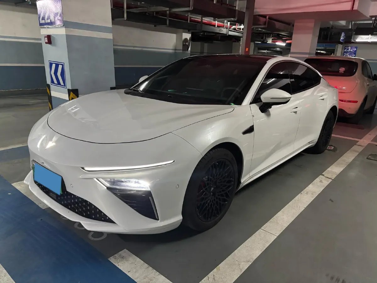 2022 MAXUS D90 Pro 2.0T 218HP L4 8AT,autocango,china used car exporter,china ev exporter,chinese used car exporter,chinese used ev exporter