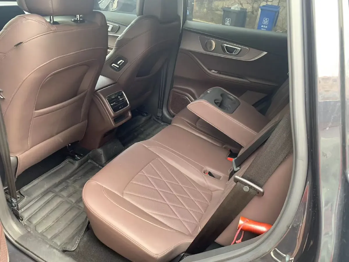 2024 Chery Tiggo 8 Plus 1.6T 197HP L4 7DCT,autocango,china used car exporter,china ev exporter,chinese used car exporter,chinese used ev exporter