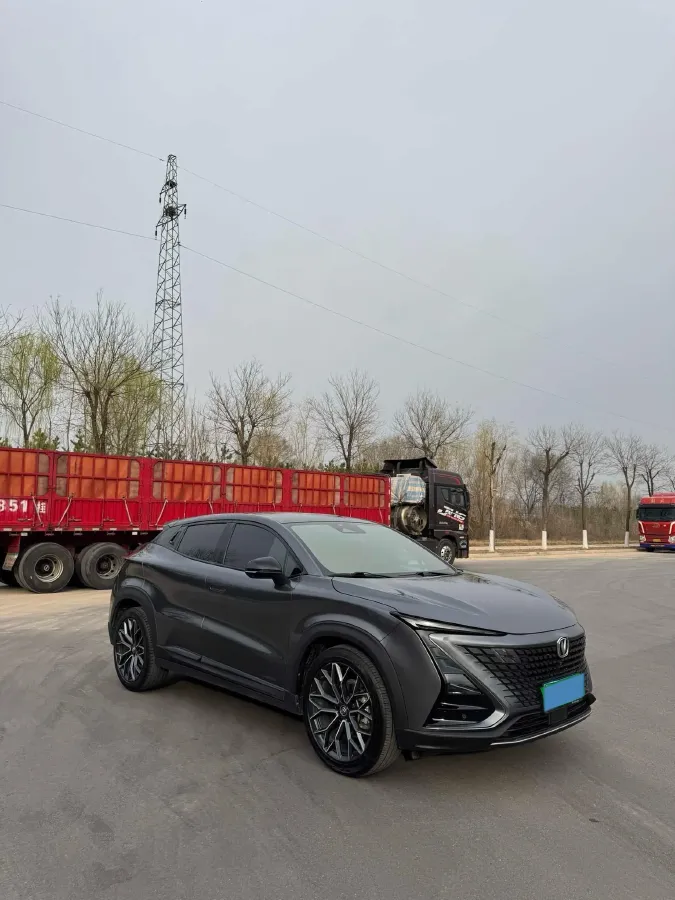 2022 ChangAn UNI-T 1.5T 188HP L4 7DCT,autocango,china used car exporter,china ev exporter,chinese used car exporter,chinese used ev exporter