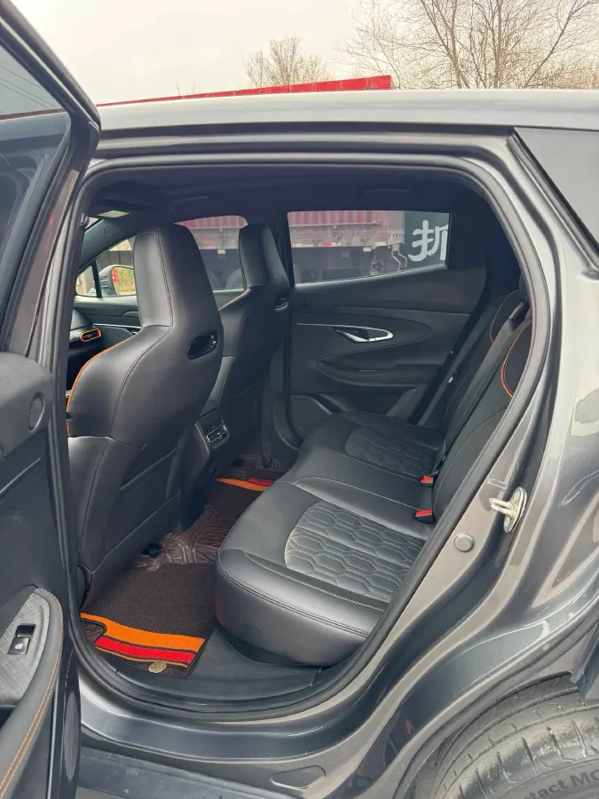 2022 ChangAn UNI-T 1.5T 188HP L4 7DCT,autocango,china used car exporter,china ev exporter,chinese used car exporter,chinese used ev exporter