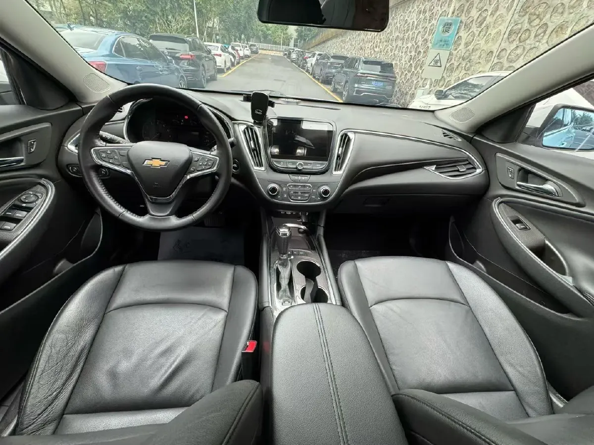 2019 Chevrolet Malibu XL 1.3T 165HP L3 CVT,autocango,china used car exporter,china ev exporter,chinese used car exporter,chinese used ev exporter