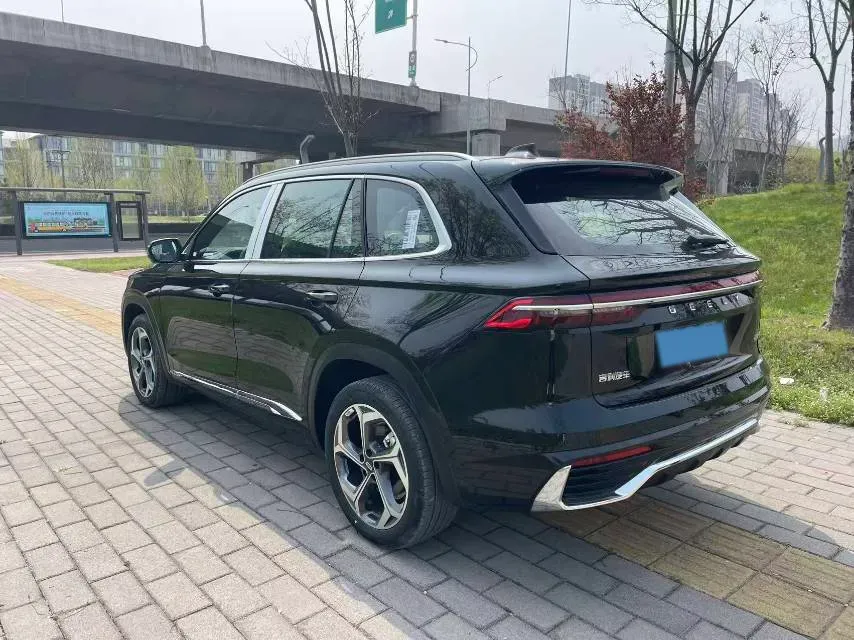2024 Geely Monjaro 2.0T 218HP L4 7DCT,autocango,china used car exporter,china ev exporter,chinese used car exporter,chinese used ev exporter