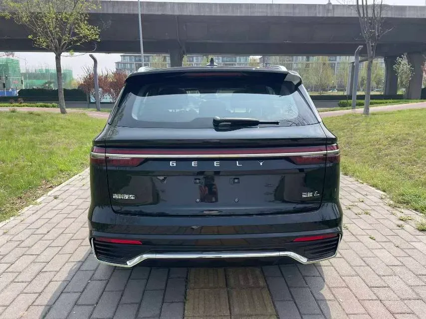 2024 Geely Monjaro 2.0T 218HP L4 7DCT,autocango,china used car exporter,china ev exporter,chinese used car exporter,chinese used ev exporter