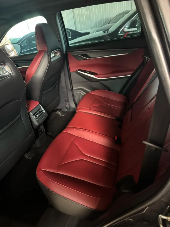 2022 ChangAn CS75 Plus 1.5T 178HP L4 6AT,autocango,china used car exporter,china ev exporter,chinese used car exporter,chinese used ev exporter