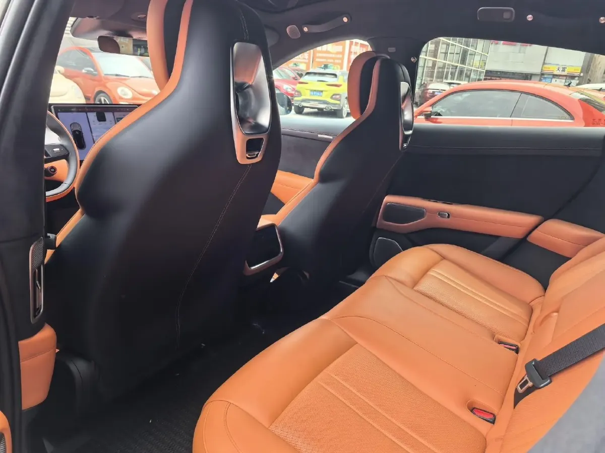 2025 MI YU7 BEV 101.7KWH,autocango,china used car exporter,china ev exporter,chinese used car exporter,chinese used ev exporter