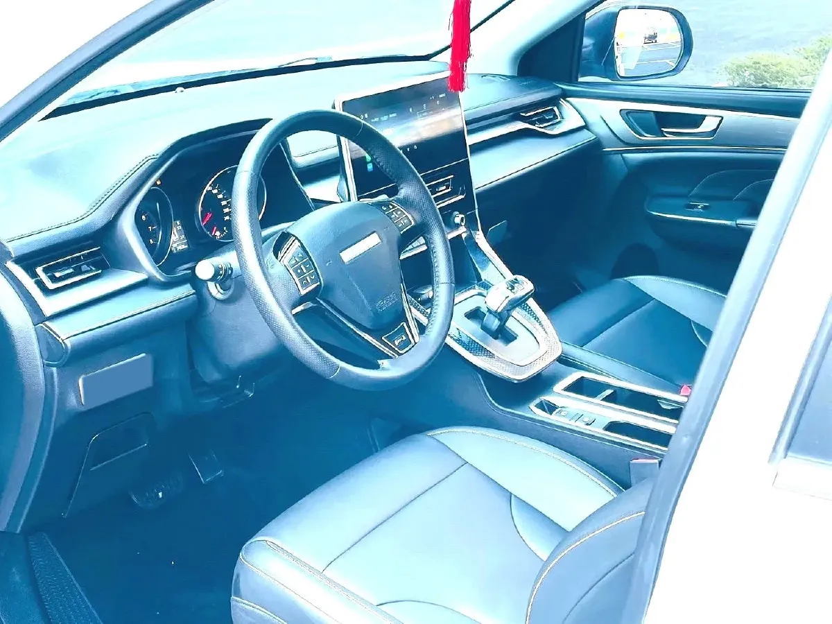 2022 Haval H6 1.5T 184HP L4 7DCT,autocango,china used car exporter,china ev exporter,chinese used car exporter,chinese used ev exporter