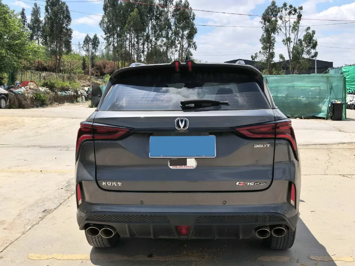 2022 ChangAn CS75 Plus 2.0T 233HP L4 8AT,autocango,china used car exporter,china ev exporter,chinese used car exporter,chinese used ev exporter