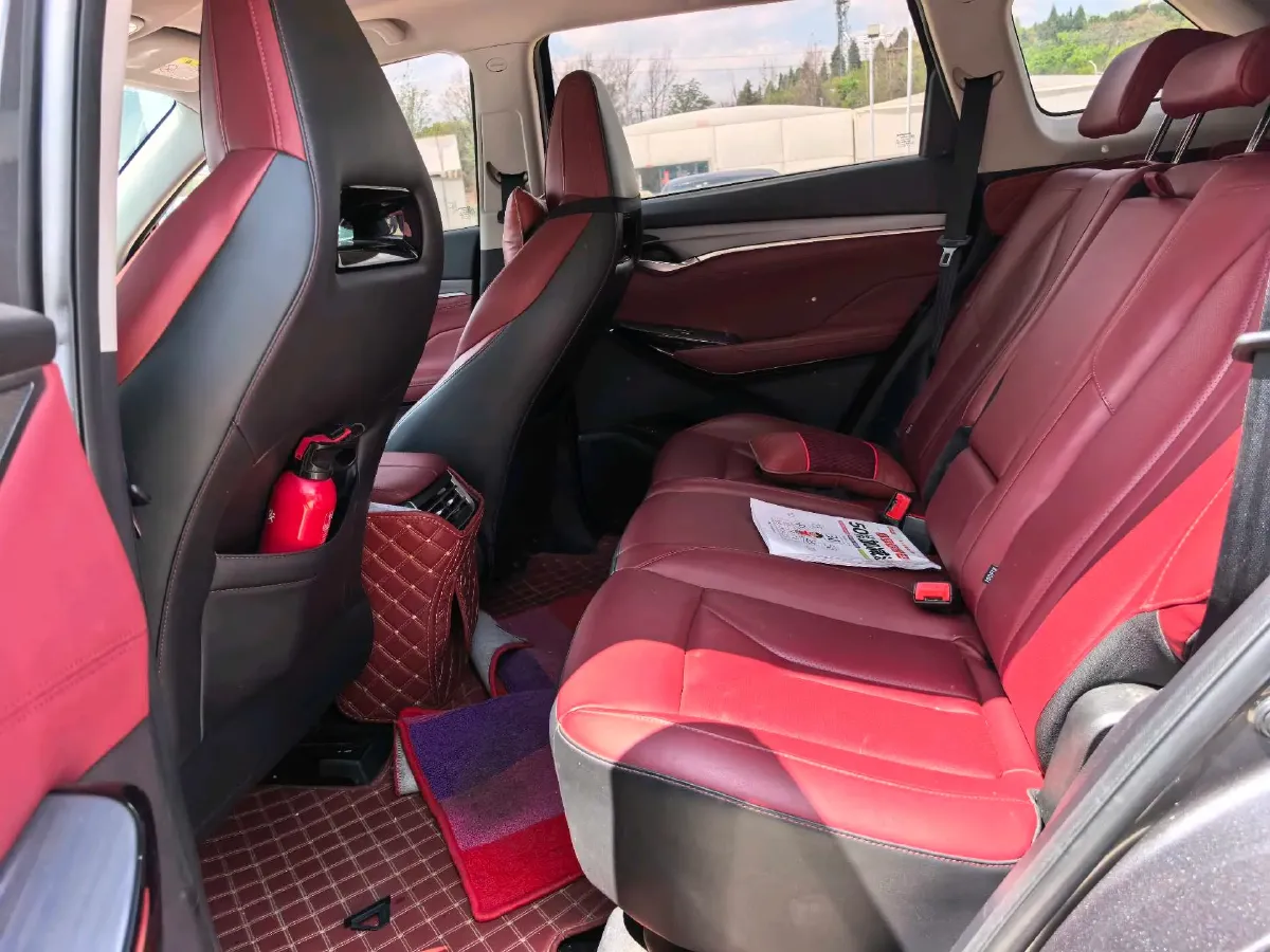 2022 ChangAn CS75 Plus 2.0T 233HP L4 8AT,autocango,china used car exporter,china ev exporter,chinese used car exporter,chinese used ev exporter