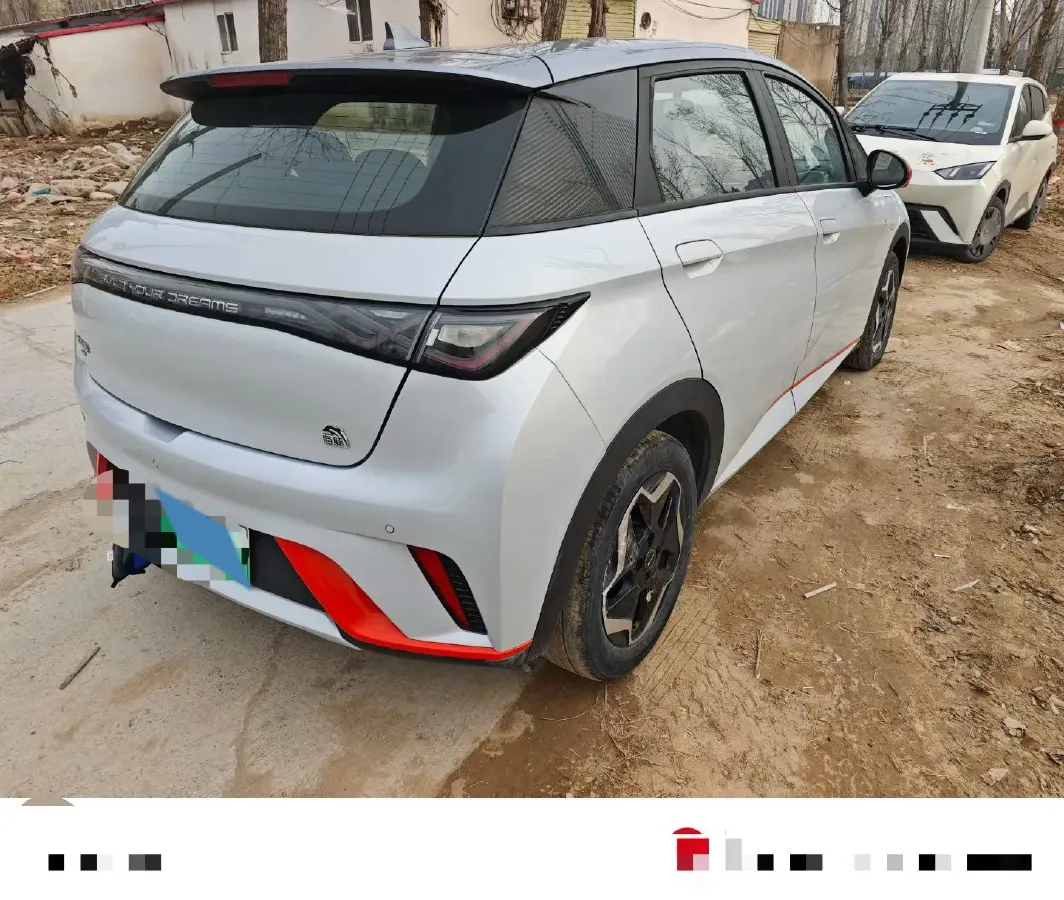 2021 Ford Escort 1.5L 122HP L3 6AT,autocango,china used car exporter,china ev exporter,chinese used car exporter,chinese used ev exporter