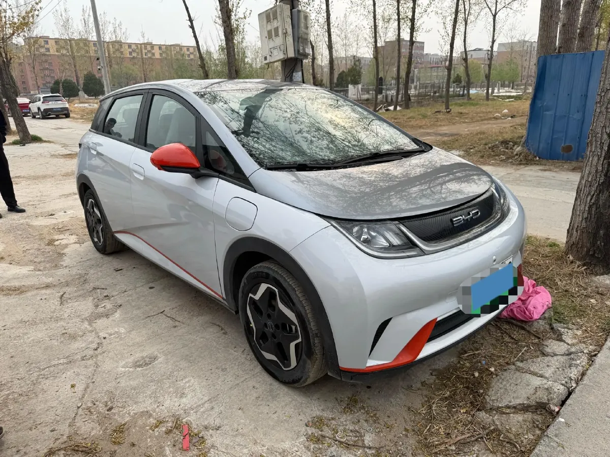 2021 Ford Escort 1.5L 122HP L3 6AT,autocango,china used car exporter,china ev exporter,chinese used car exporter,chinese used ev exporter