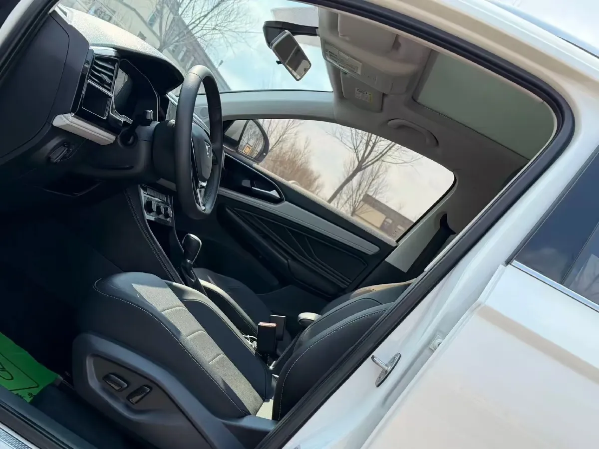 2023 Jetta VS7 1.4T 150HP L4 6AT,autocango,china used car exporter,china ev exporter,chinese used car exporter,chinese used ev exporter