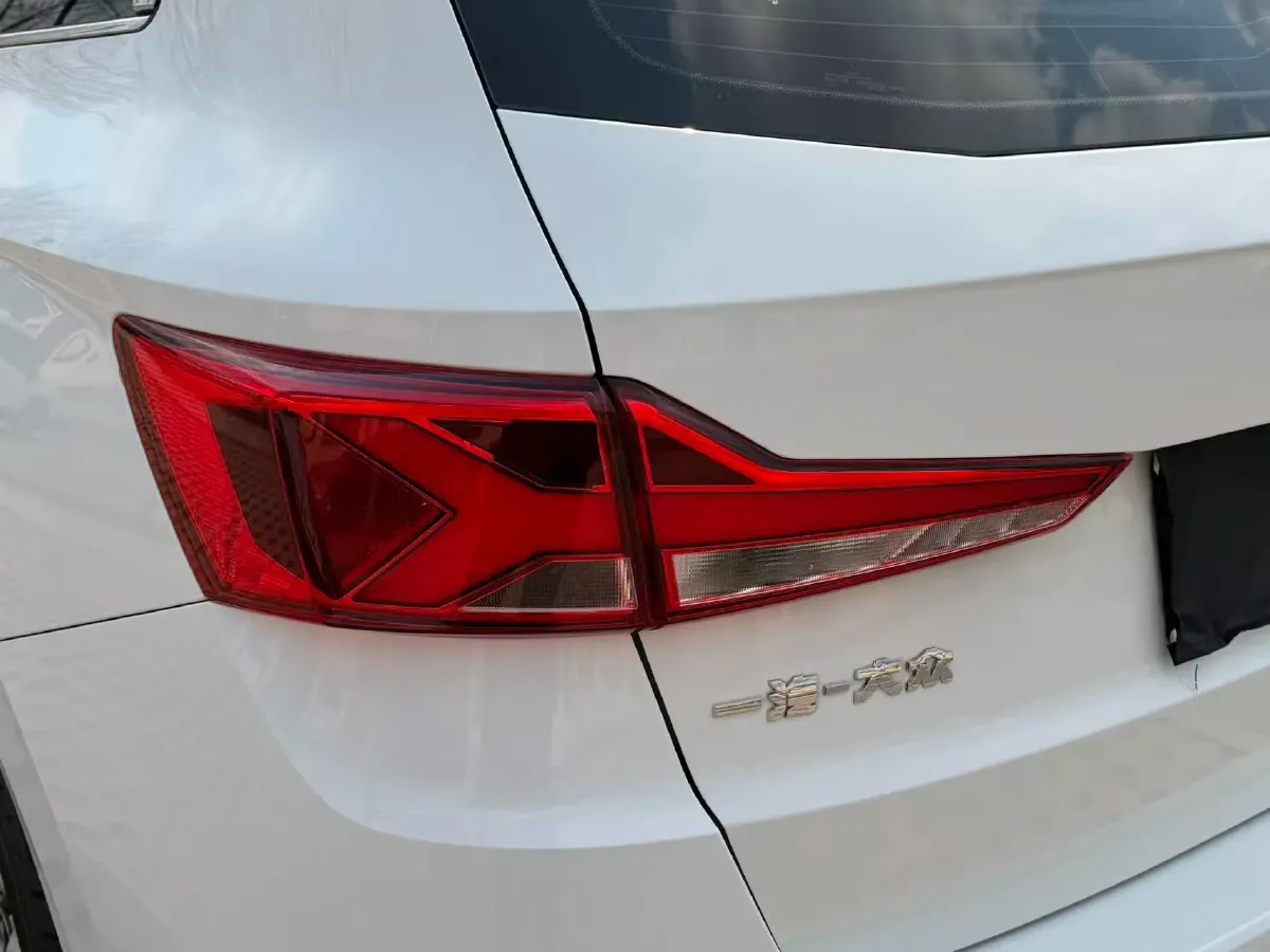 2023 Jetta VS7 1.4T 150HP L4 6AT,autocango,china used car exporter,china ev exporter,chinese used car exporter,chinese used ev exporter