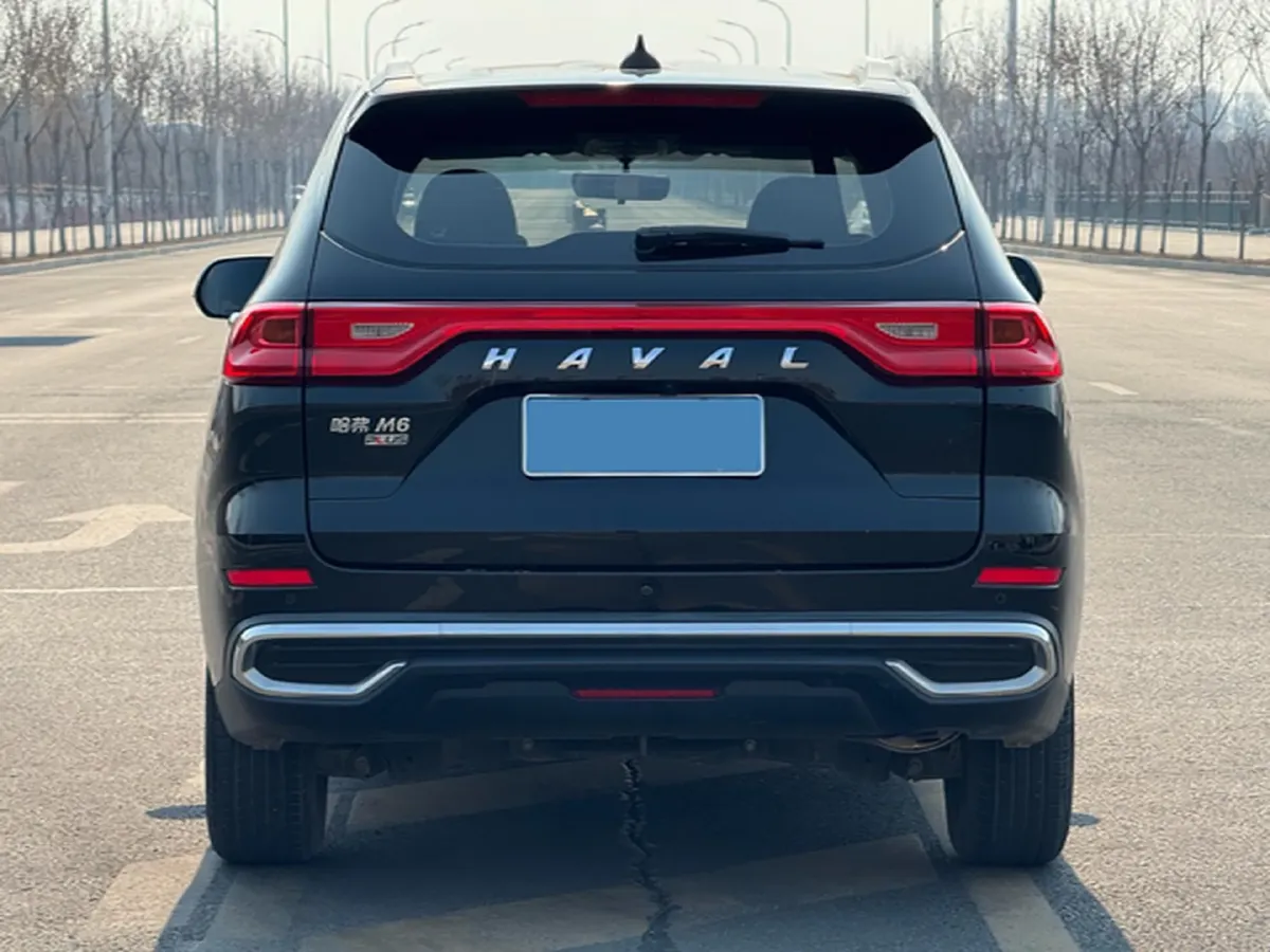 2021 Haval M6 1.5T 150HP L4 7DCT,autocango,china used car exporter,china ev exporter,chinese used car exporter,chinese used ev exporter