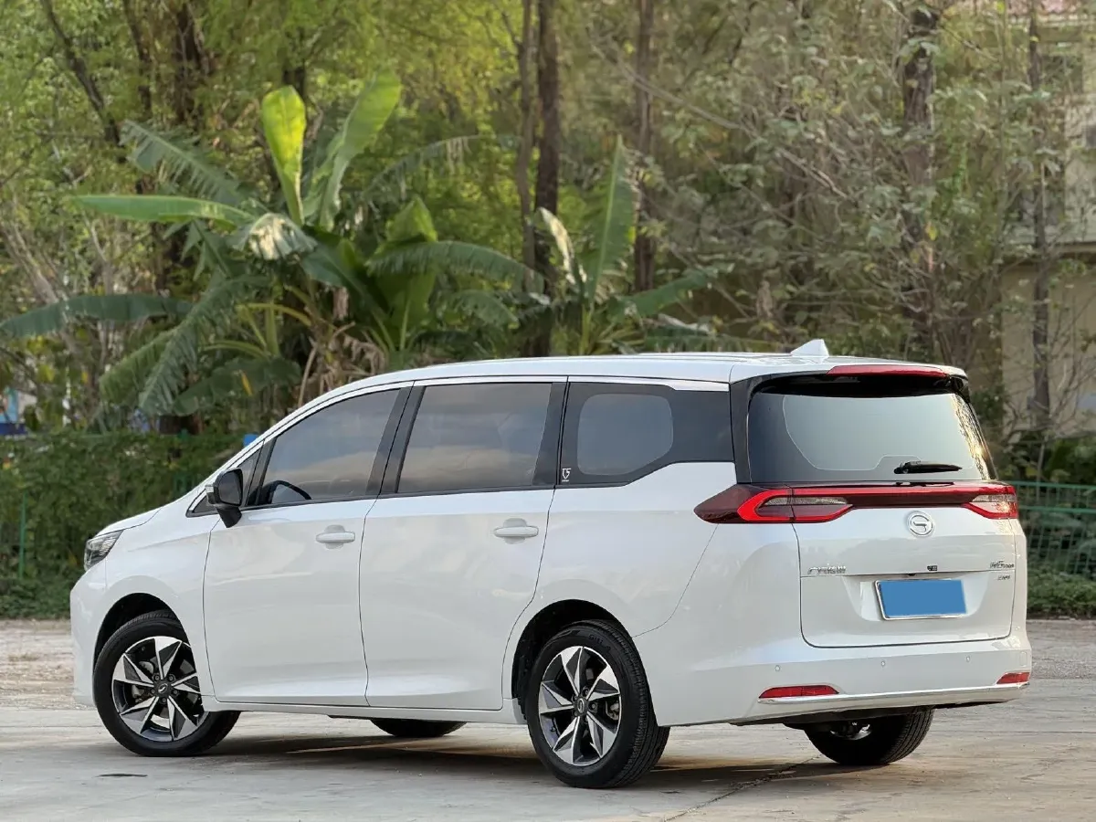 2023 GAC Trumpchi M6 1.5T 177HP L4 7DCT,autocango,china used car exporter,china ev exporter,chinese used car exporter,chinese used ev exporter