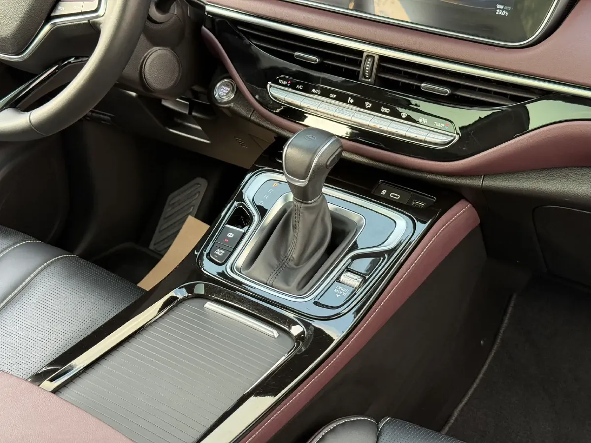 2023 GAC Trumpchi M6 1.5T 177HP L4 7DCT,autocango,china used car exporter,china ev exporter,chinese used car exporter,chinese used ev exporter