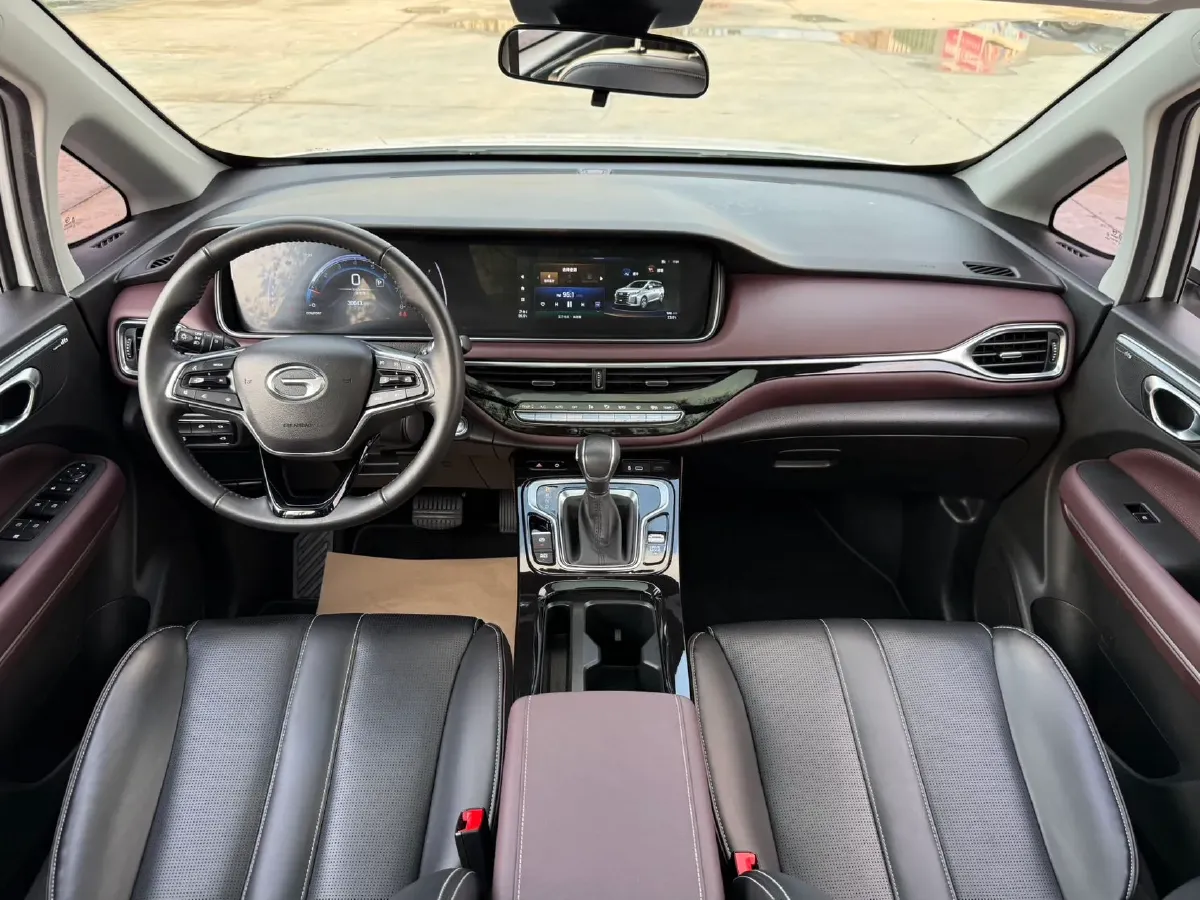 2023 GAC Trumpchi M6 1.5T 177HP L4 7DCT,autocango,china used car exporter,china ev exporter,chinese used car exporter,chinese used ev exporter